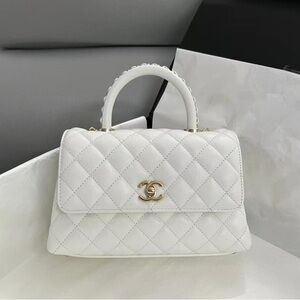 💝💝Chanel Coco handLe fLap bag